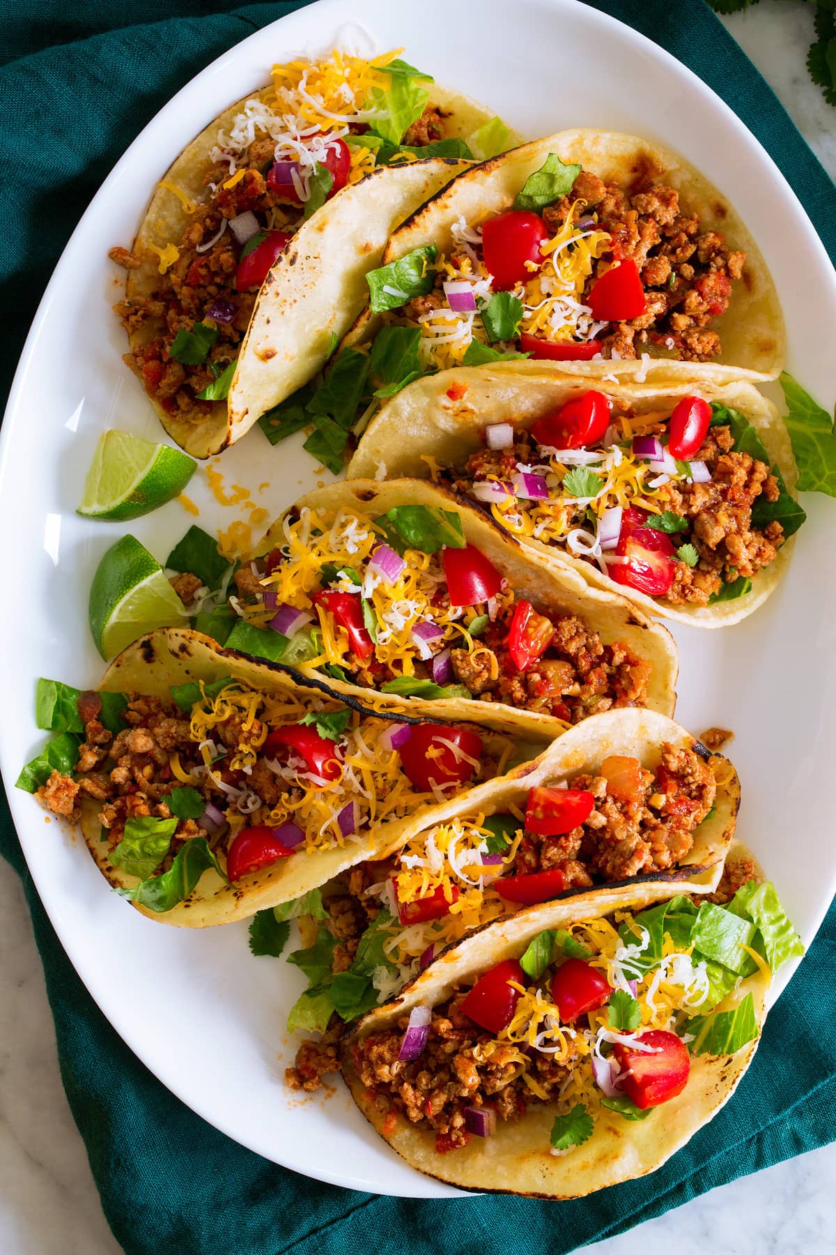 30 Easy & Romantic Valentine’s Dinner Ideas for Couples 79 30 Easy & Romantic Valentine’s Dinner Ideas for Couples ground turkey tacos 20 Valentine’s Dinner Ideas