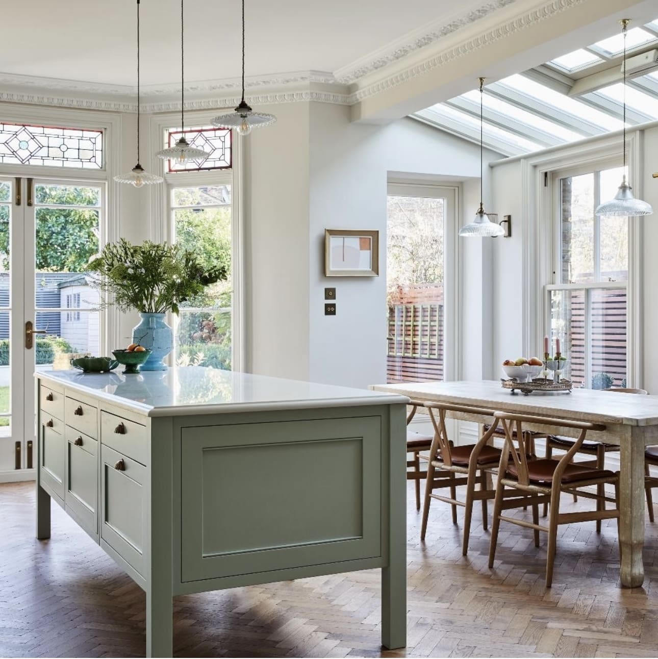 34 Beautiful Sage Green Kitchen Design Ideas to Inspire You 22 34 Beautiful Sage Green Kitchen Design Ideas to Inspire You Country-Home Sage Green Kitchen