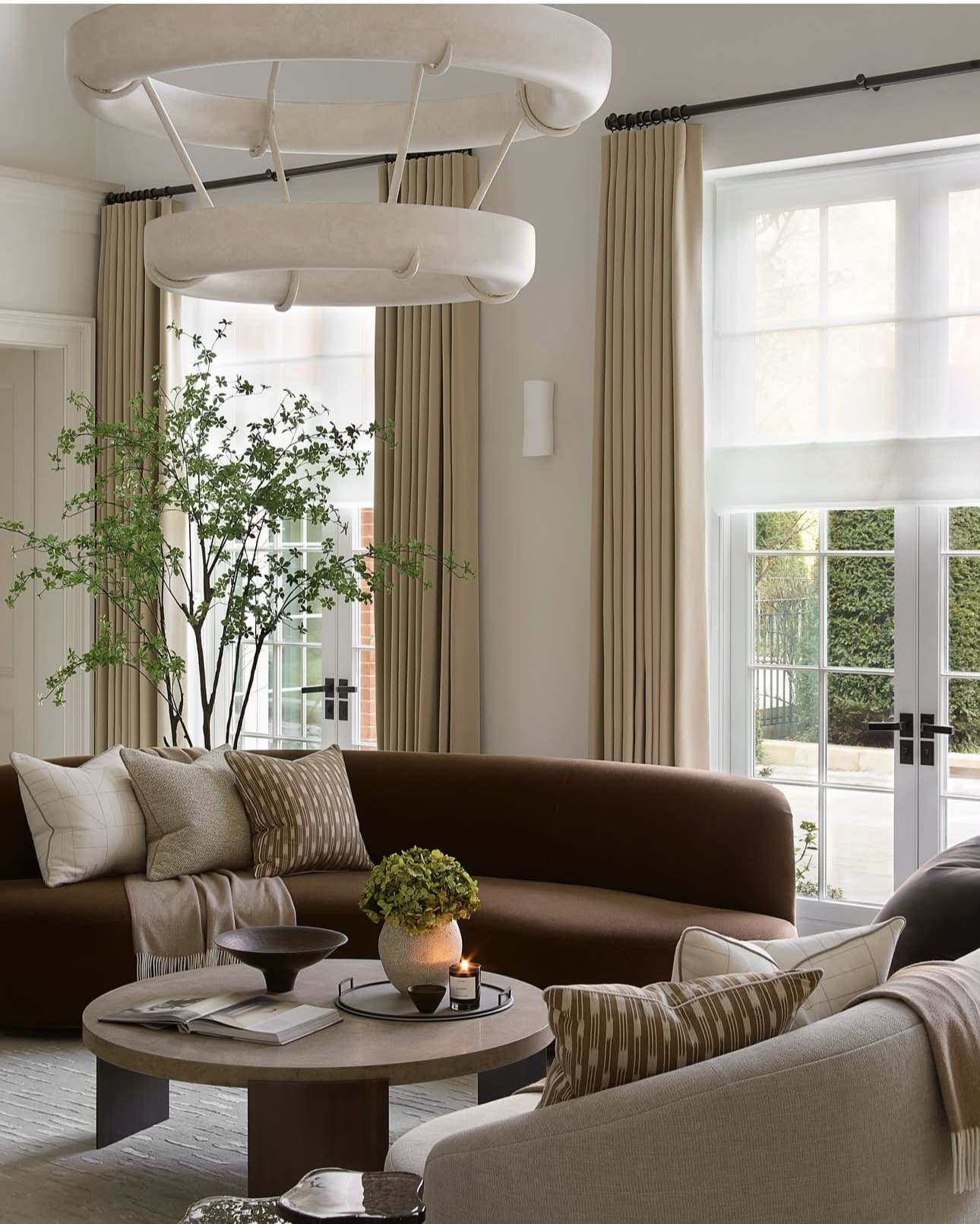 32 Modern Luxury Living Room Design Ideas 89 32 Modern Luxury Living Room Design Ideas IMG 0330 Luxury Living Room Design Ideas