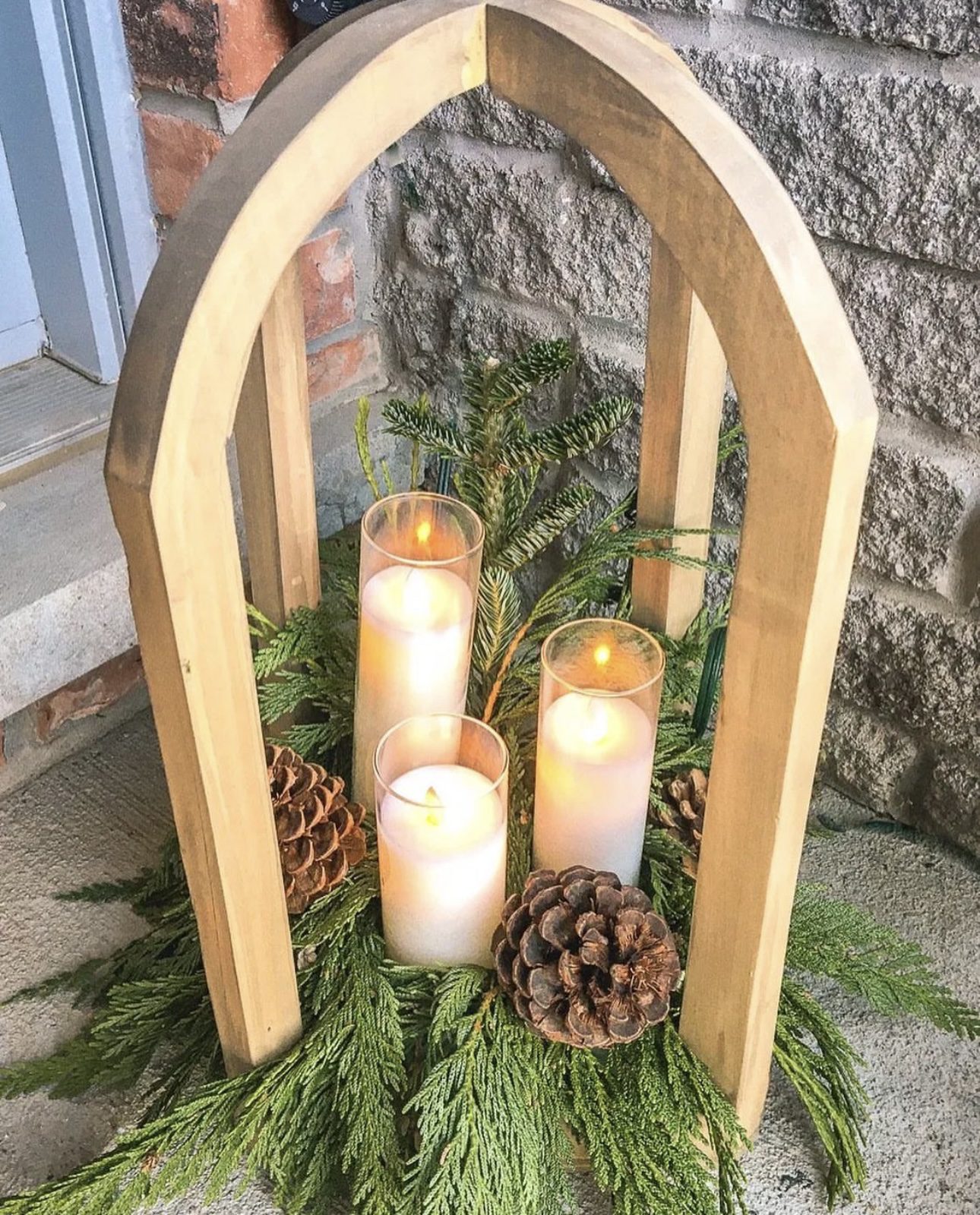 27 Christmas Lantern Ideas for a Warm and Magical Glow 72 27 Christmas Lantern Ideas for a Warm and Magical Glow IMG 0502 Christmas Lantern Ideas