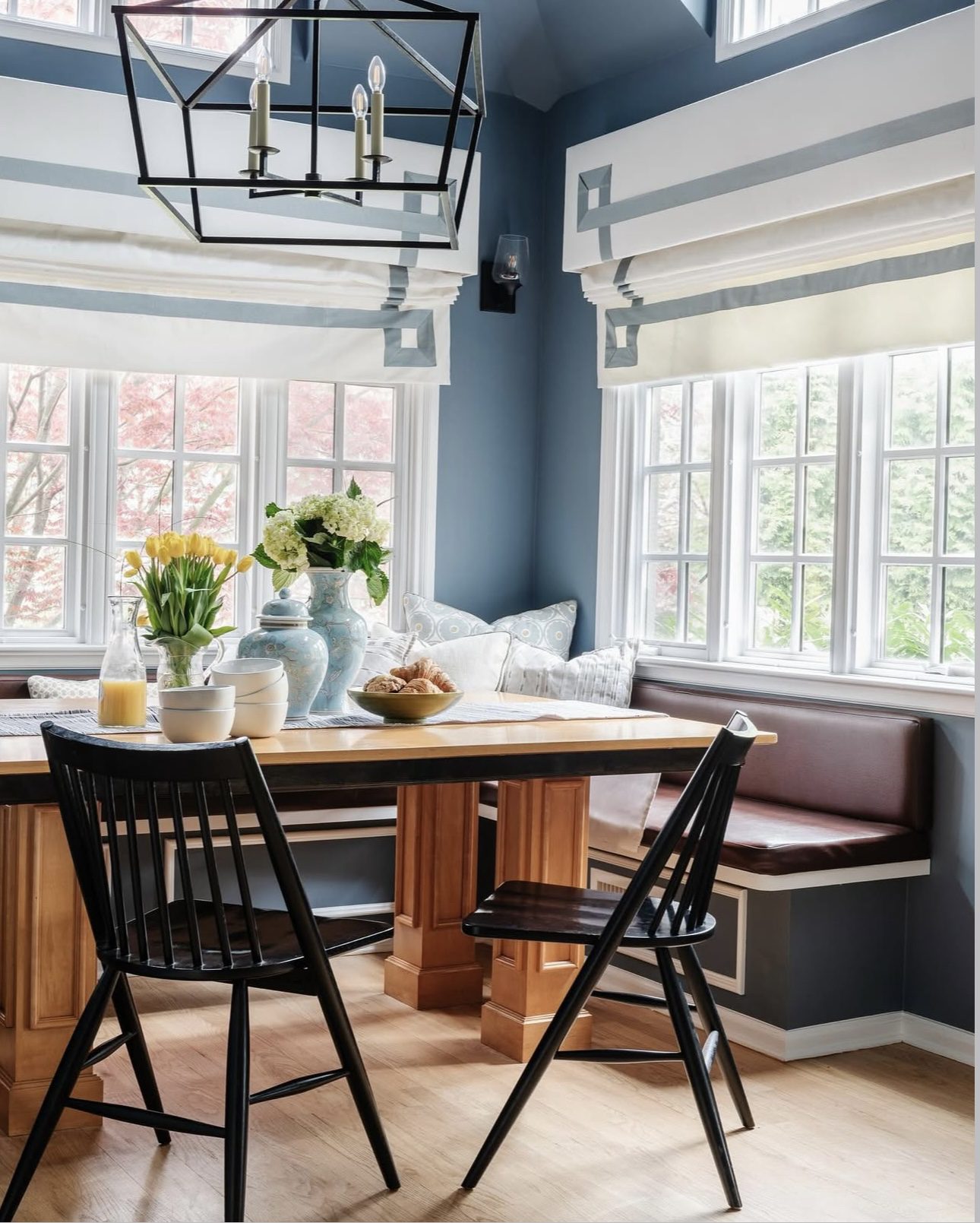 20 Stunning Breakfast Nook Ideas for Every Style 50 20 Stunning Breakfast Nook Ideas for Every Style IMG 0773 Breakfast Nook Ideas