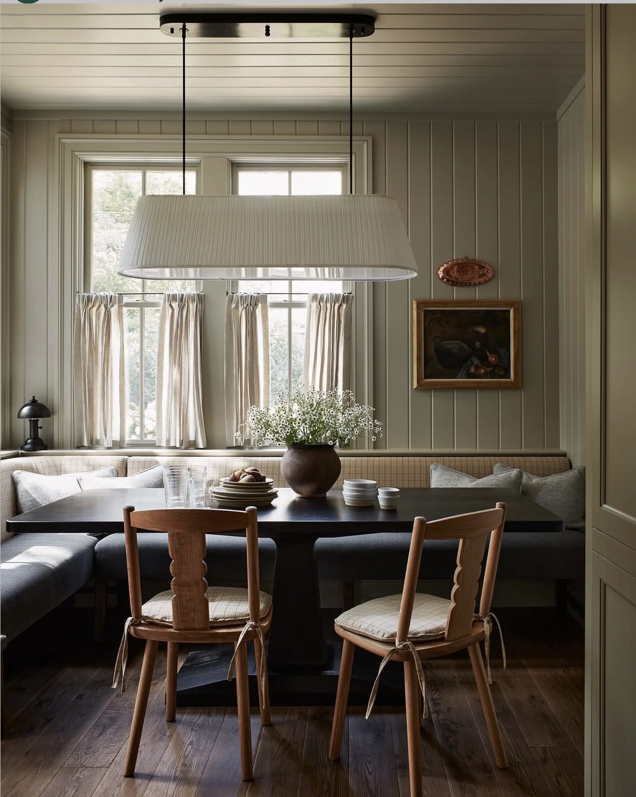 20 Stunning Breakfast Nook Ideas for Every Style 55 20 Stunning Breakfast Nook Ideas for Every Style IMG 0777 Breakfast Nook Ideas