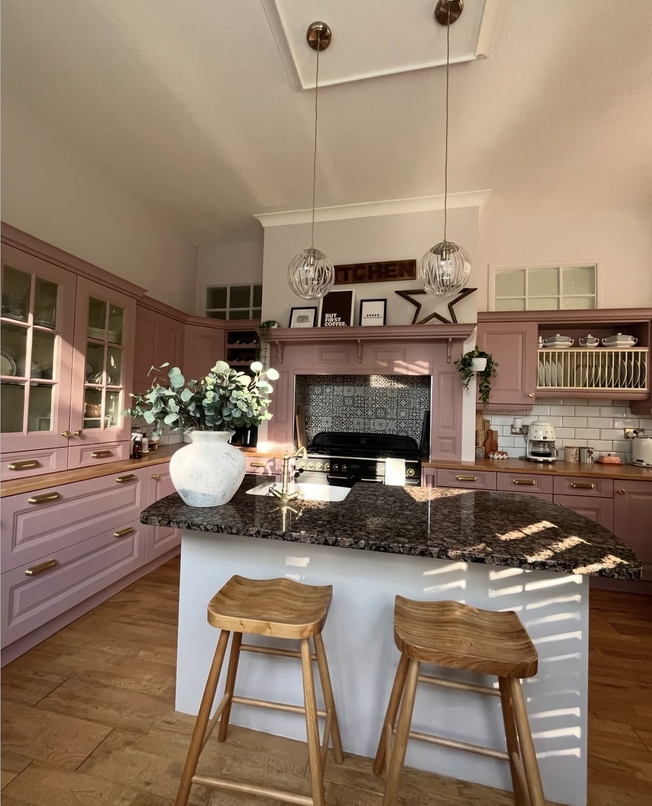 35 Stunning Pink Kitchen Design Ideas to Inspire You 87 35 Stunning Pink Kitchen Design Ideas to Inspire You IMG 1231 Pink Kitchen Design Ideas