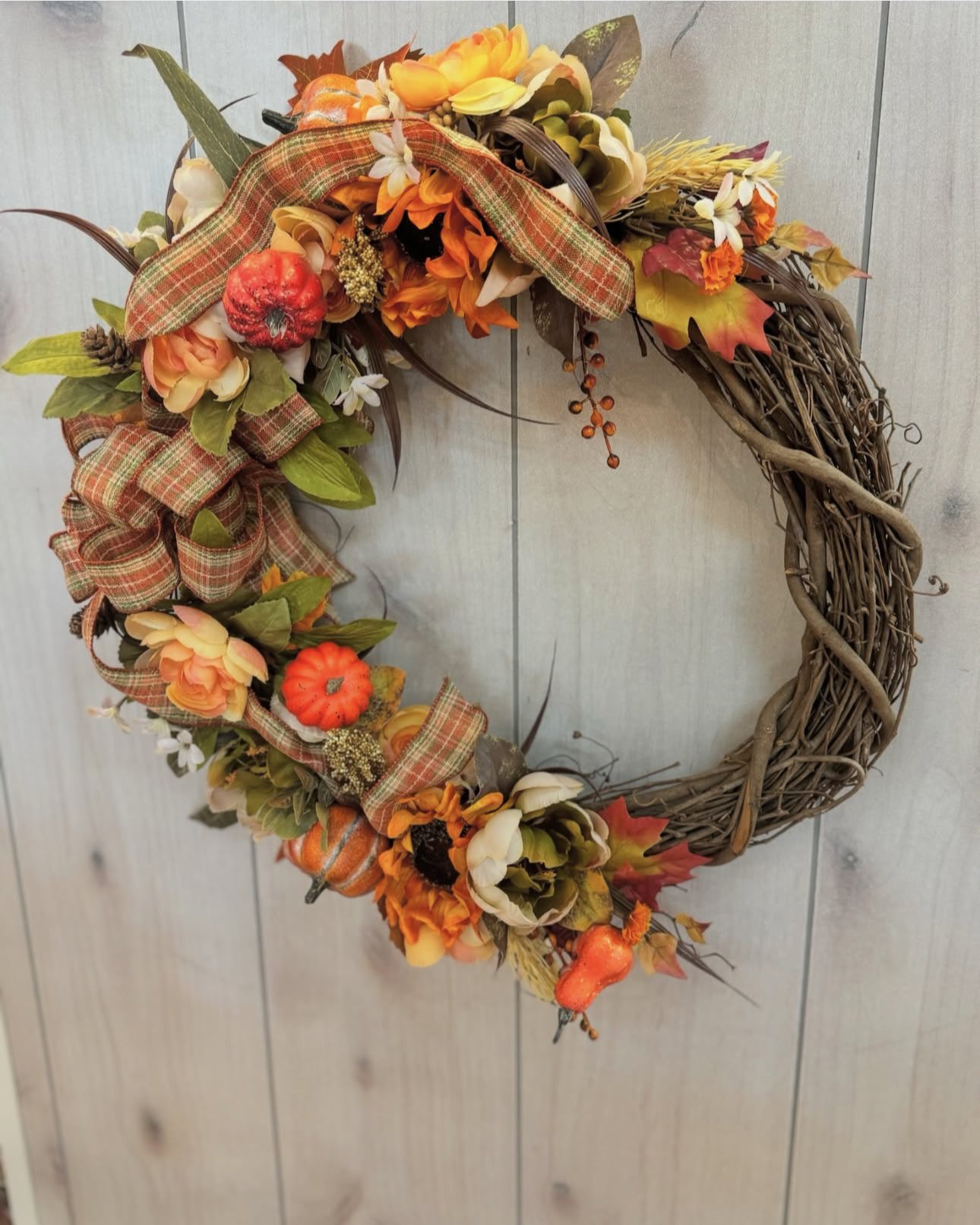 22 Best DIY Fall Wreath Ideas to Warm Up Your Front Door 62 22 Best DIY Fall Wreath Ideas to Warm Up Your Front Door IMG 1282 DIY Fall Wreath Ideas