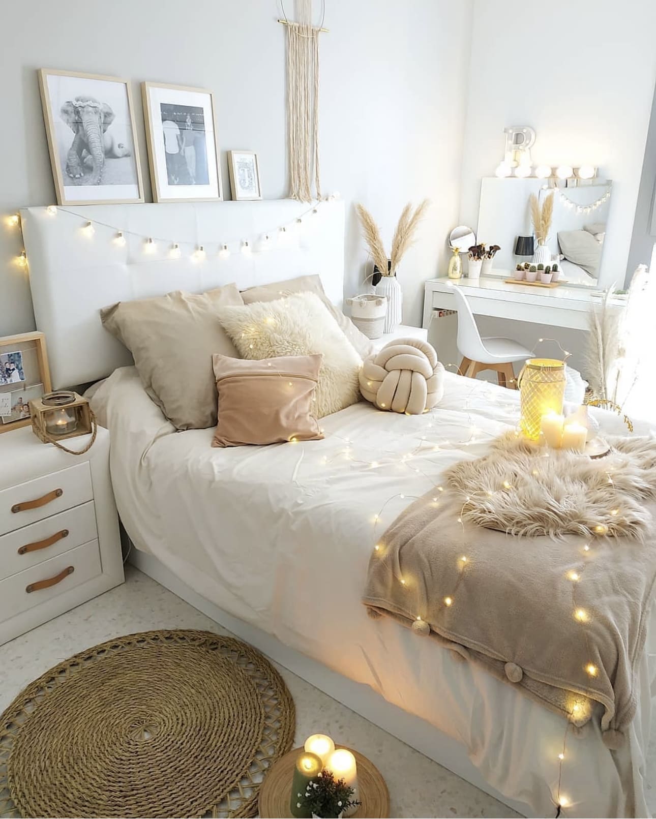 27 Cozy Apartment Bedroom Ideas for Ultimate Comfort 53 27 Cozy Apartment Bedroom Ideas for Ultimate Comfort IMG 2401 Cozy Apartment Bedroom Ideas