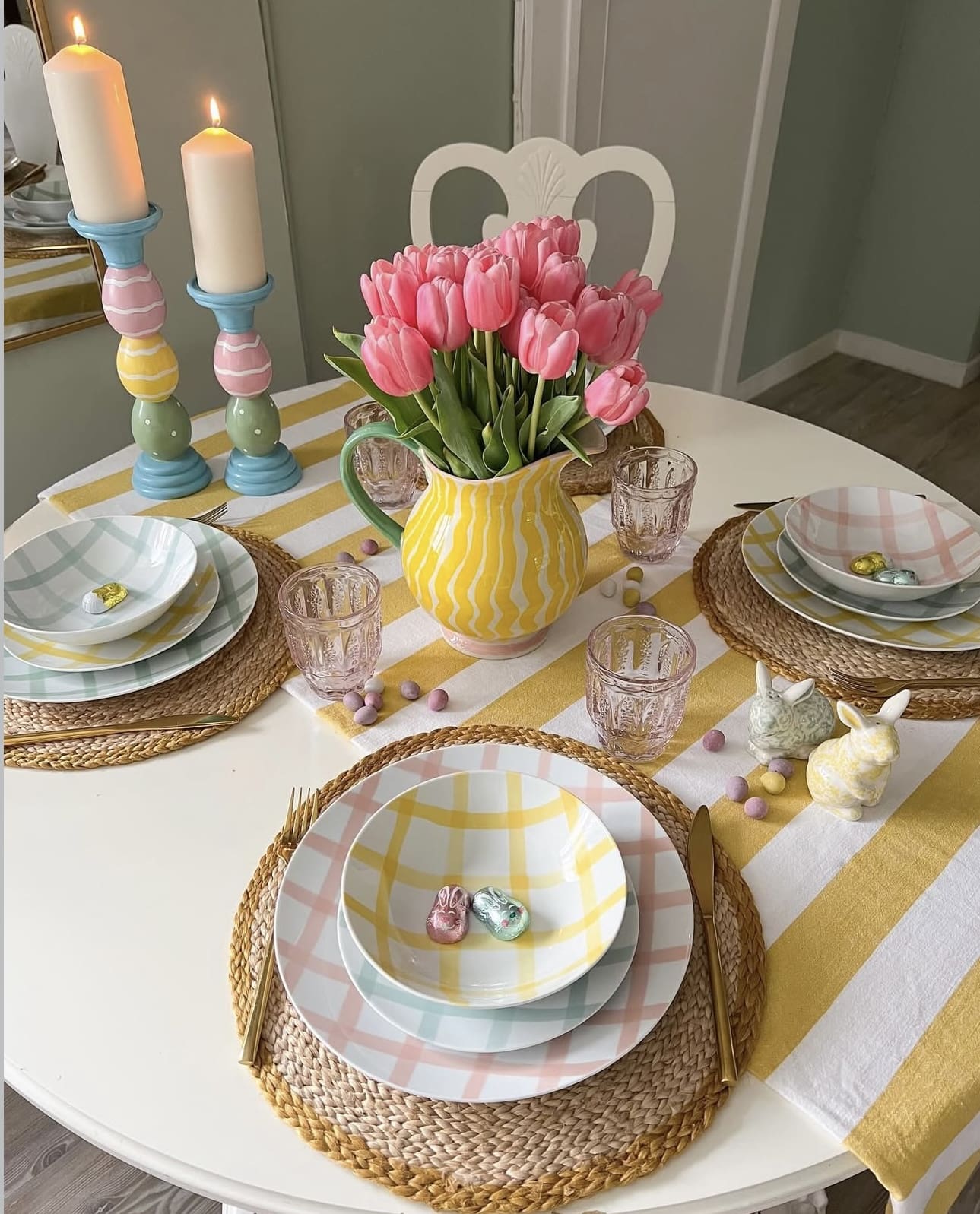 24 Stunning Easter Table Decor Ideas to Impress Your Guests 56 24 Stunning Easter Table Decor Ideas to Impress Your Guests IMG 3907 Easter Table Decor Ideas