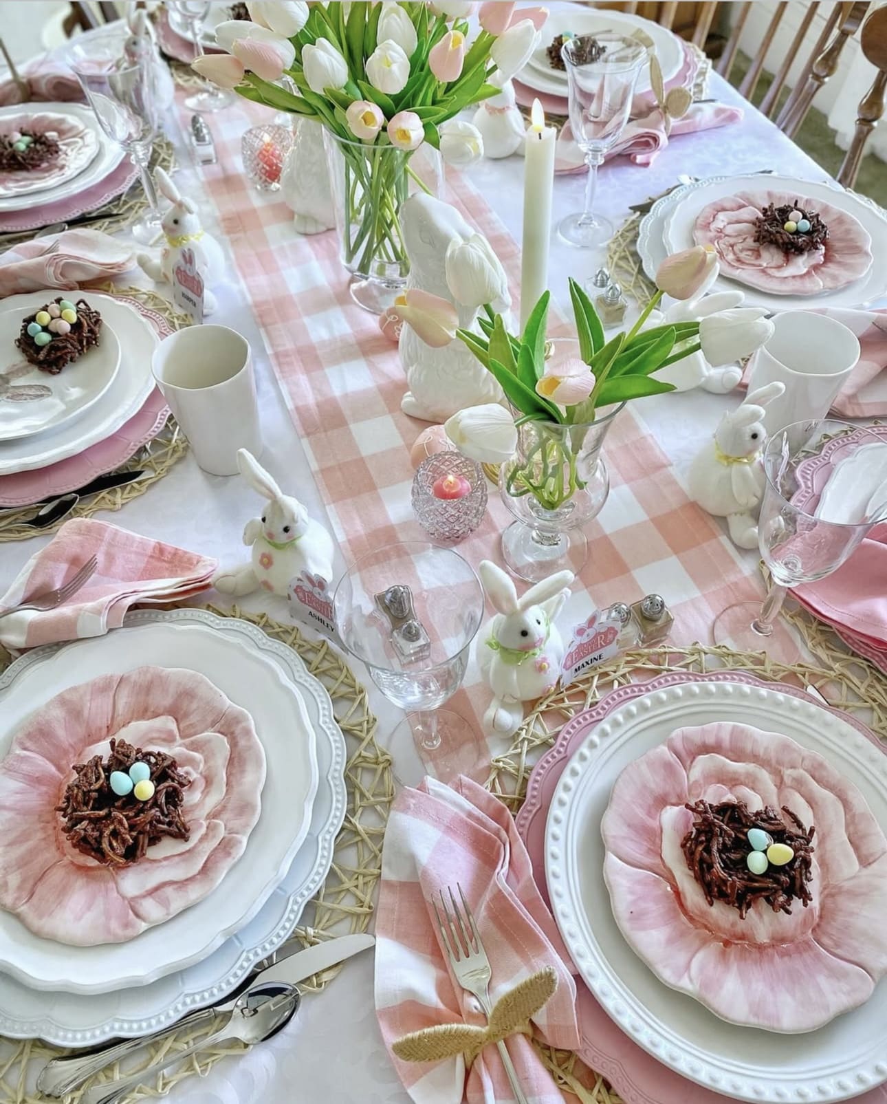 24 Stunning Easter Table Decor Ideas to Impress Your Guests 57 24 Stunning Easter Table Decor Ideas to Impress Your Guests IMG 3910 Easter Table Decor Ideas