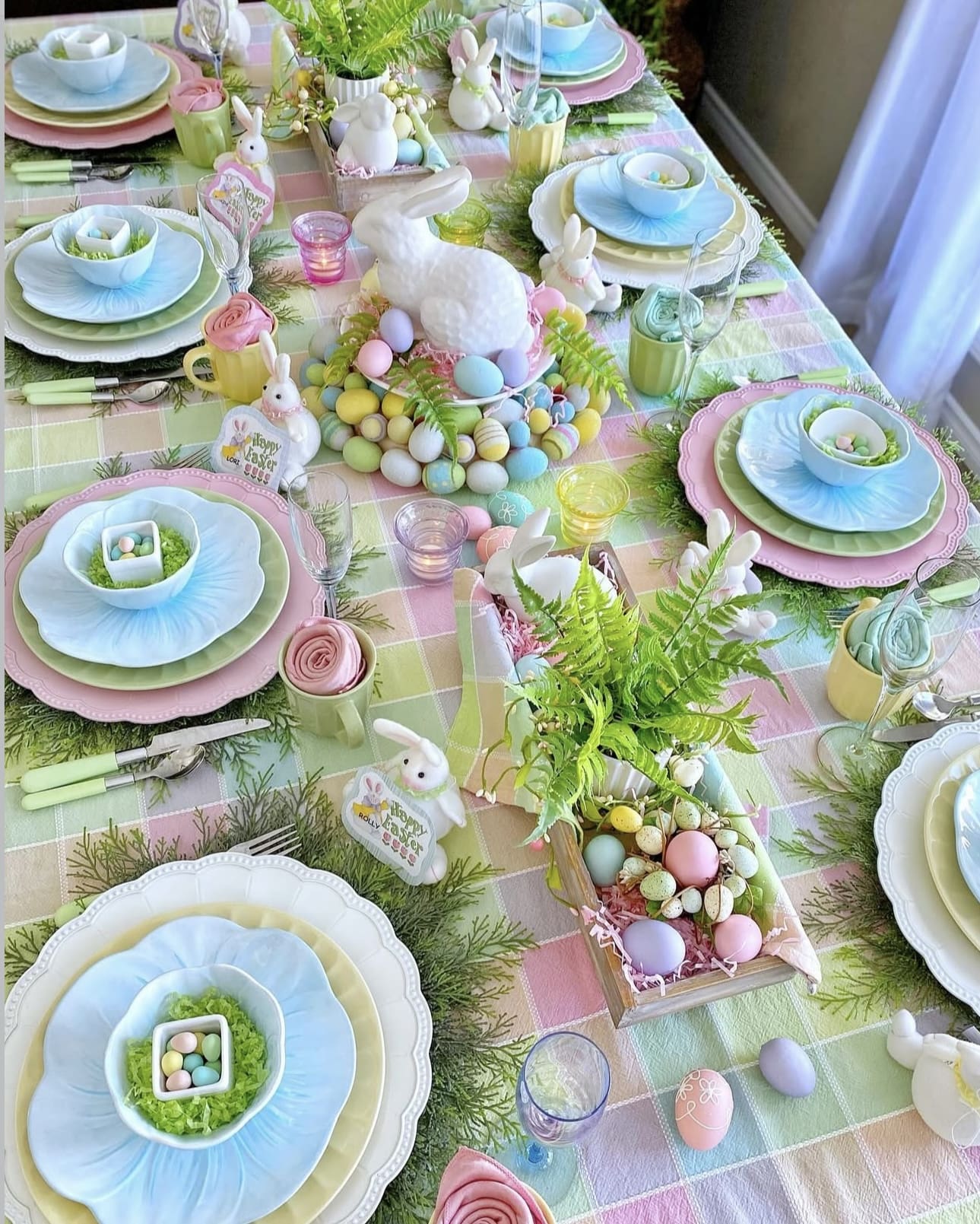 24 Stunning Easter Table Decor Ideas to Impress Your Guests 64 24 Stunning Easter Table Decor Ideas to Impress Your Guests IMG 3911 Easter Table Decor Ideas