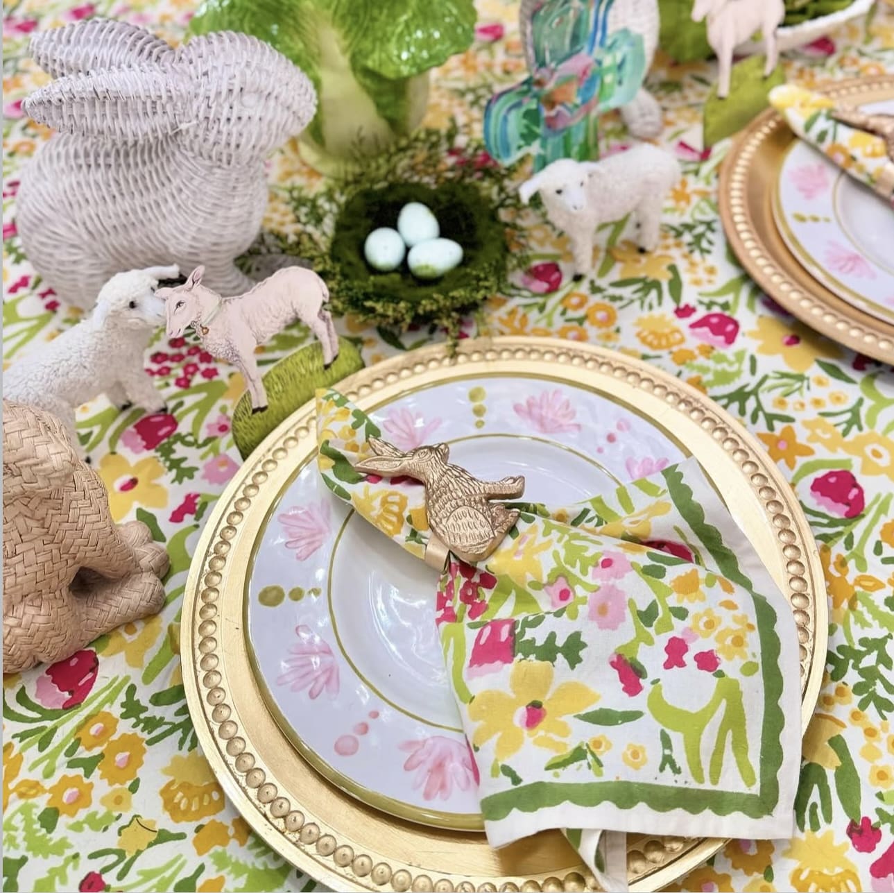 24 Stunning Easter Table Decor Ideas to Impress Your Guests 55 24 Stunning Easter Table Decor Ideas to Impress Your Guests IMG 3913 Easter Table Decor Ideas