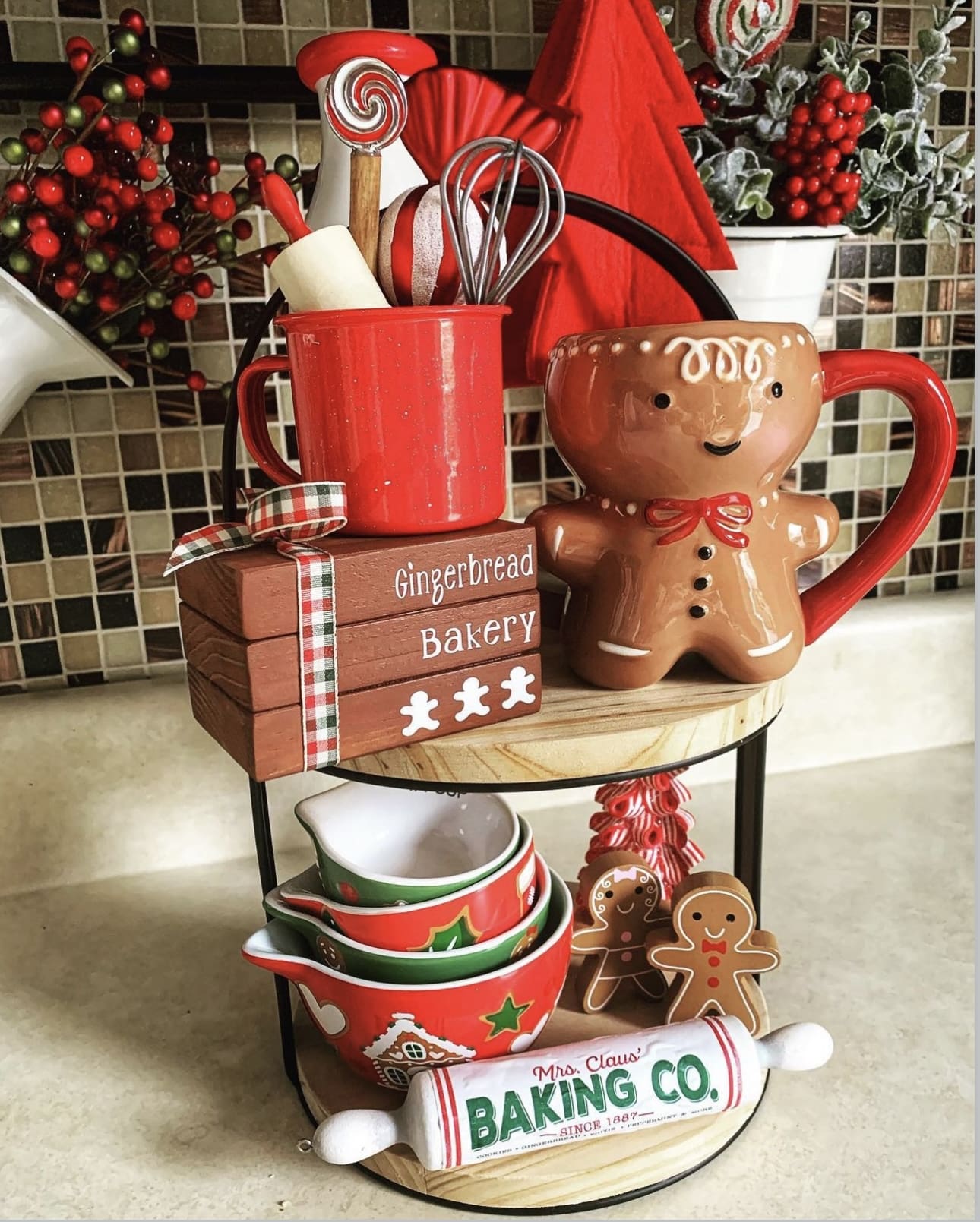 40 Christmas Kitchen Decor Ideas to Bring in the Holiday Spirit 85 40 Christmas Kitchen Decor Ideas to Bring in the Holiday Spirit Christmas Tiered Tray Ideas