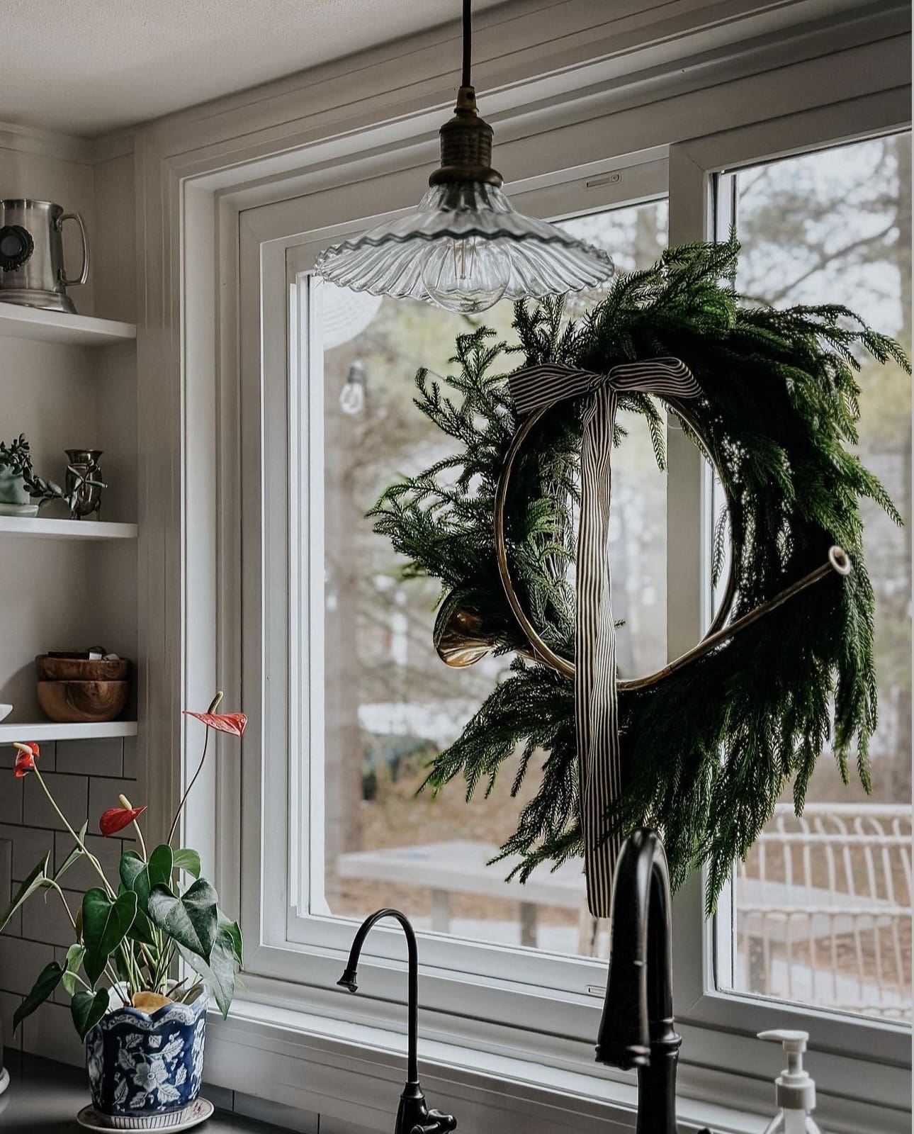 40 Christmas Kitchen Decor Ideas to Bring in the Holiday Spirit 101 40 Christmas Kitchen Decor Ideas to Bring in the Holiday Spirit IMG 7153 christmas kitchen decor ideas