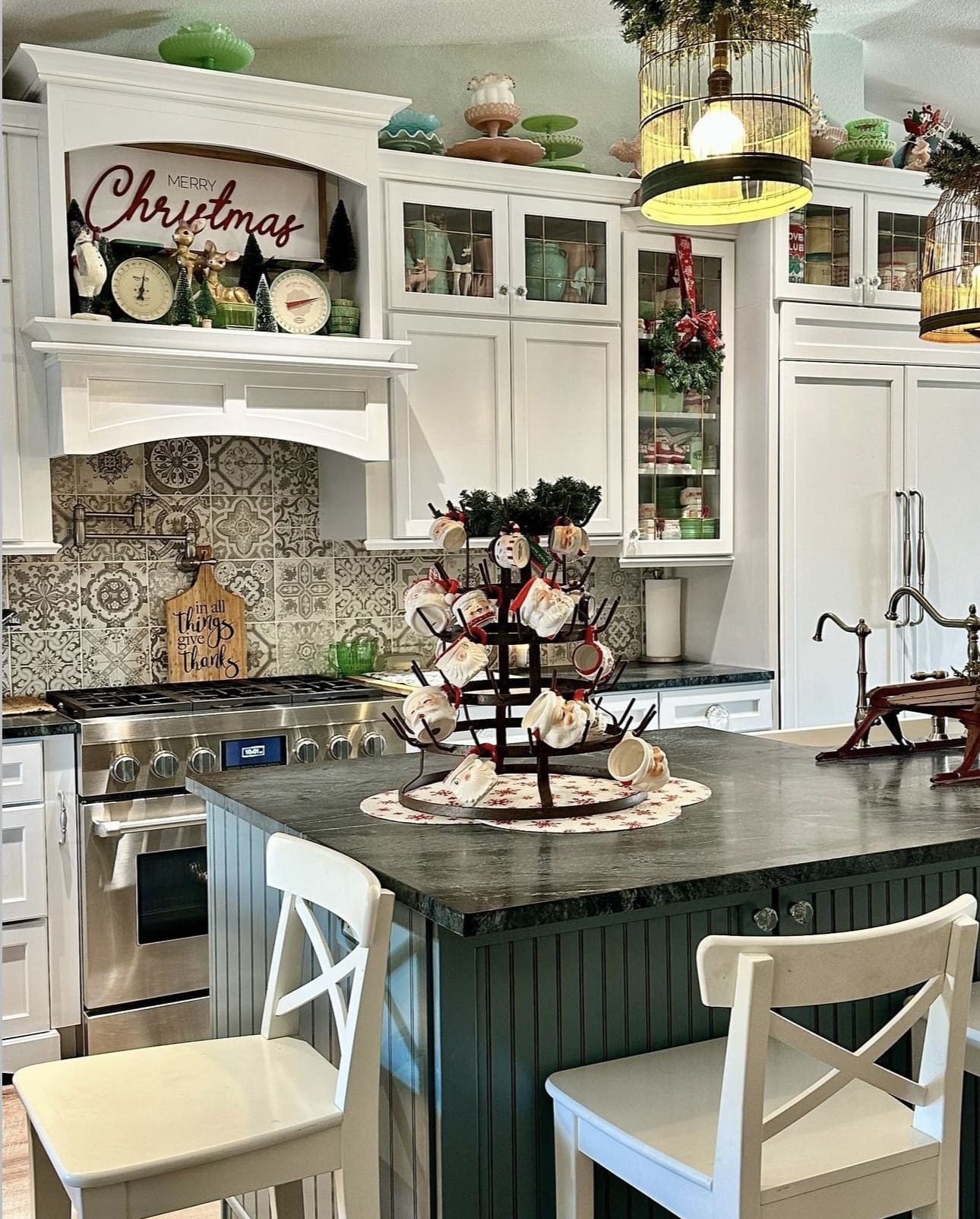 40 Christmas Kitchen Decor Ideas to Bring in the Holiday Spirit 110 40 Christmas Kitchen Decor Ideas to Bring in the Holiday Spirit IMG 7196 christmas kitchen decor ideas