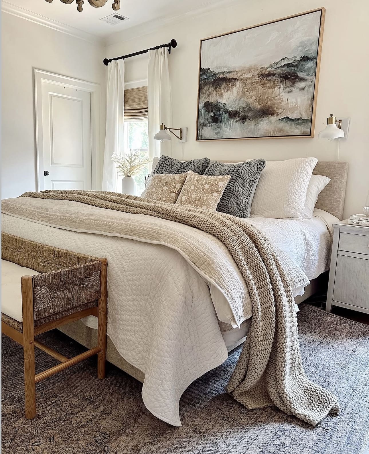 30 Best Minimalist Bedroom Design Ideas You'll Love 78 30 Best Minimalist Bedroom Design Ideas You'll Love IMG 8228 Minimalist Bedroom Design Ideas