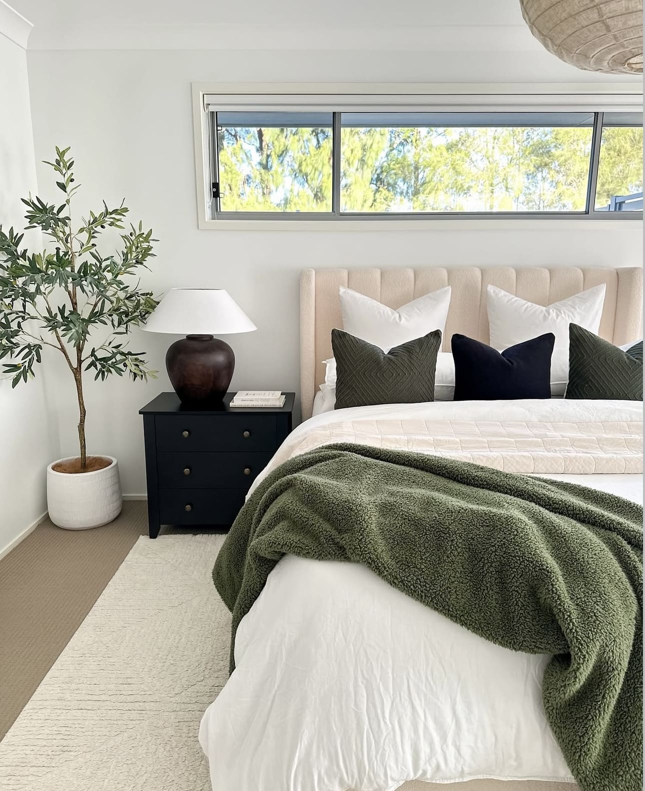 30 Best Minimalist Bedroom Design Ideas You'll Love 68 30 Best Minimalist Bedroom Design Ideas You'll Love IMG 8234 Minimalist Bedroom Design Ideas