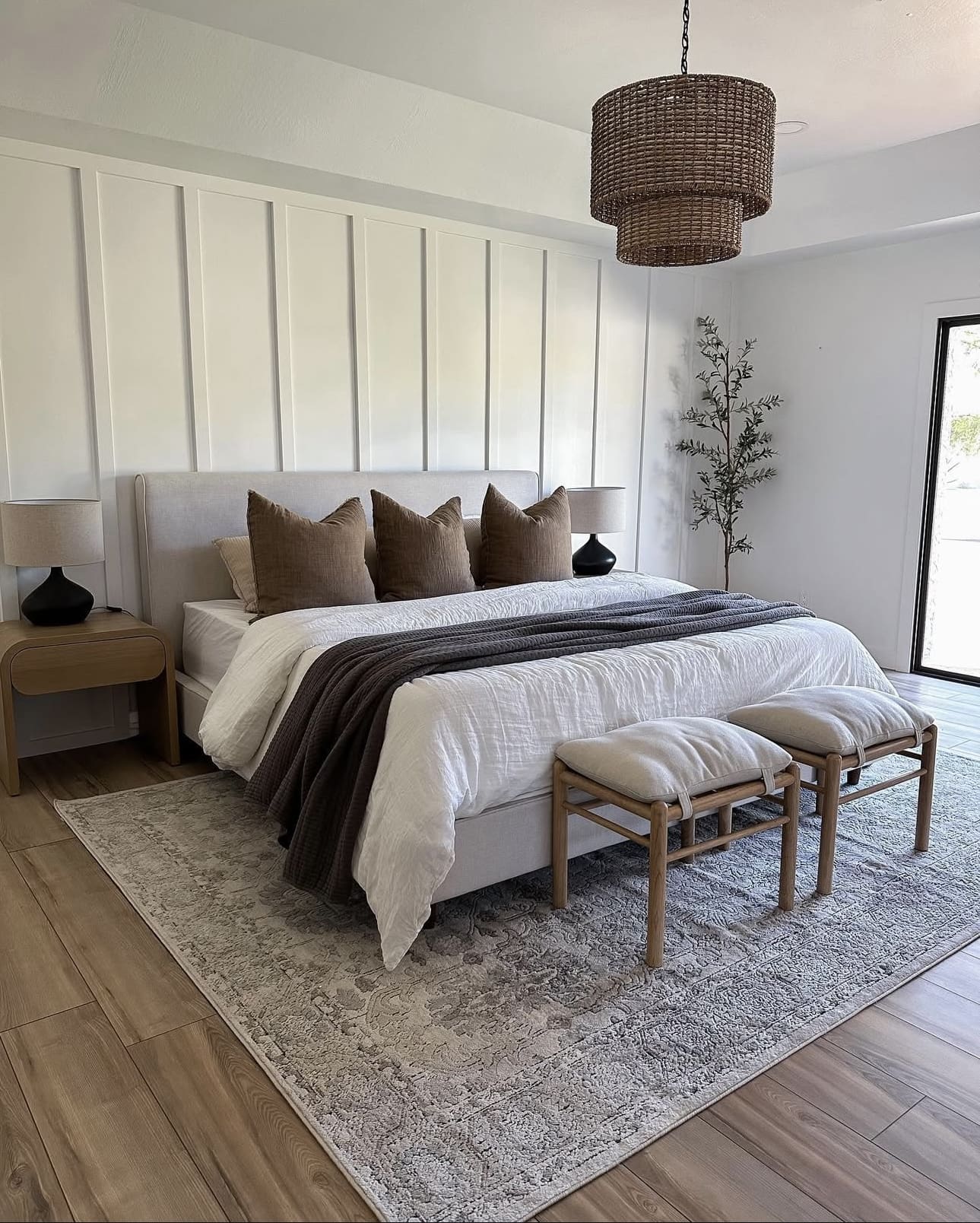 30 Best Minimalist Bedroom Design Ideas You'll Love 81 30 Best Minimalist Bedroom Design Ideas You'll Love IMG 8239 Minimalist Bedroom Design Ideas