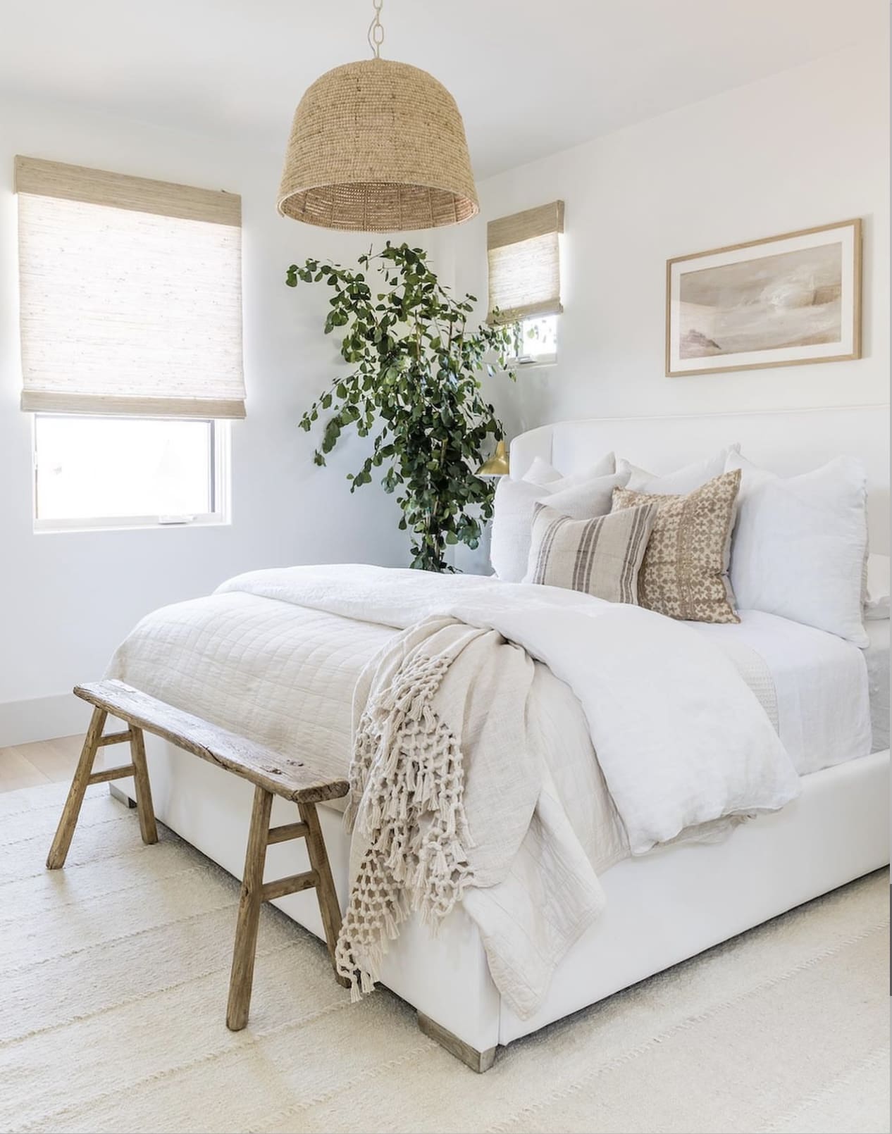 29 Soothing Coastal Bedroom Ideas For A Lush Escape 66 29 Soothing Coastal Bedroom Ideas For A Lush Escape IMG 9806 Coastal Bedroom Ideas