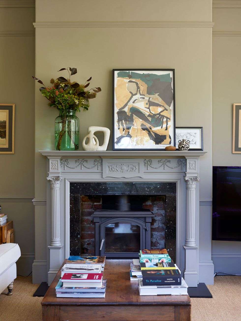 40 Best Sage Green Living Room Ideas to Inspire You 87 40 Best Sage Green Living Room Ideas to Inspire You suzie house shoot 0029 1660245249 Sage Green Living Room