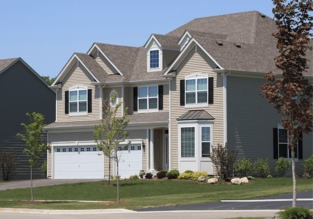 Apartment vs House: Which Is Better? 2 Apartment vs House: Which Is Better? Apartment vs House: Which Is Best?