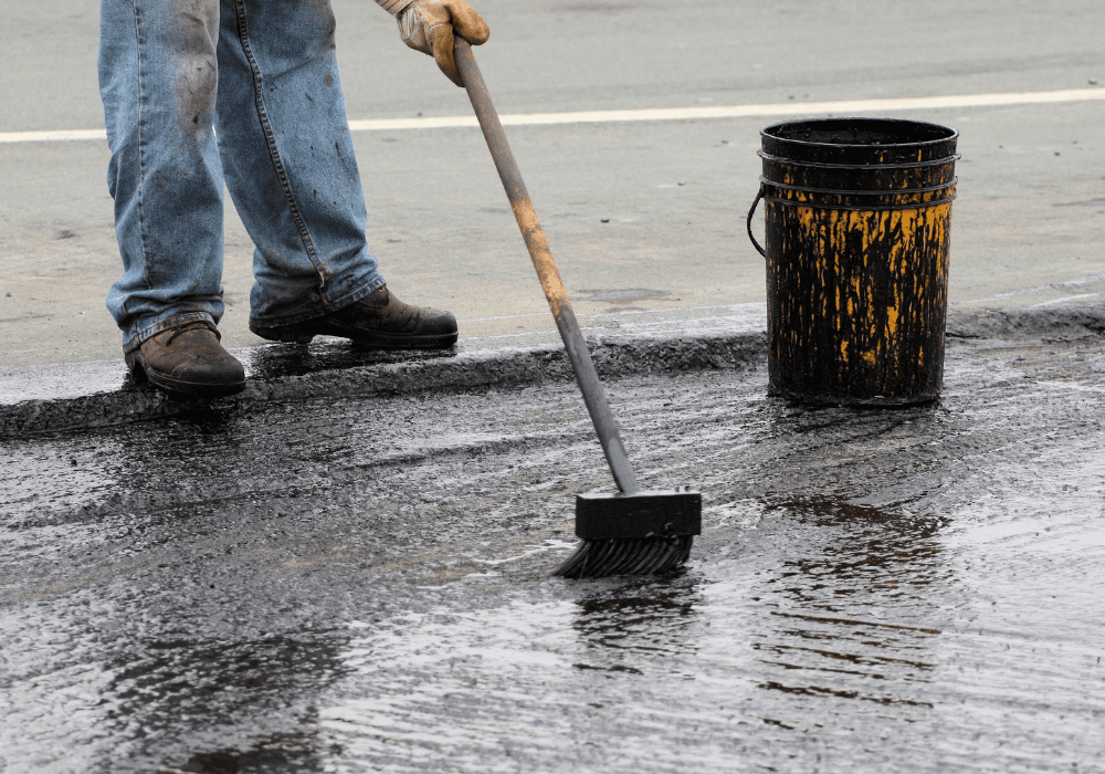 Bitumen, Tar, and Asphalt: What’s the Difference? 6 Bitumen, Tar, and Asphalt: What’s the Difference? Bitumen, Tar, and Asphalt: What’s the Difference?