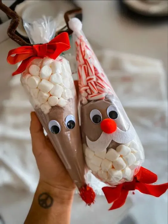30 Insanely Cute DIY Christmas Gift Ideas to Impress Anyone 83 30 Insanely Cute DIY Christmas Gift Ideas to Impress Anyone DIY Christmas Gift Ideas 2 1 DIY Christmas Gift Ideas